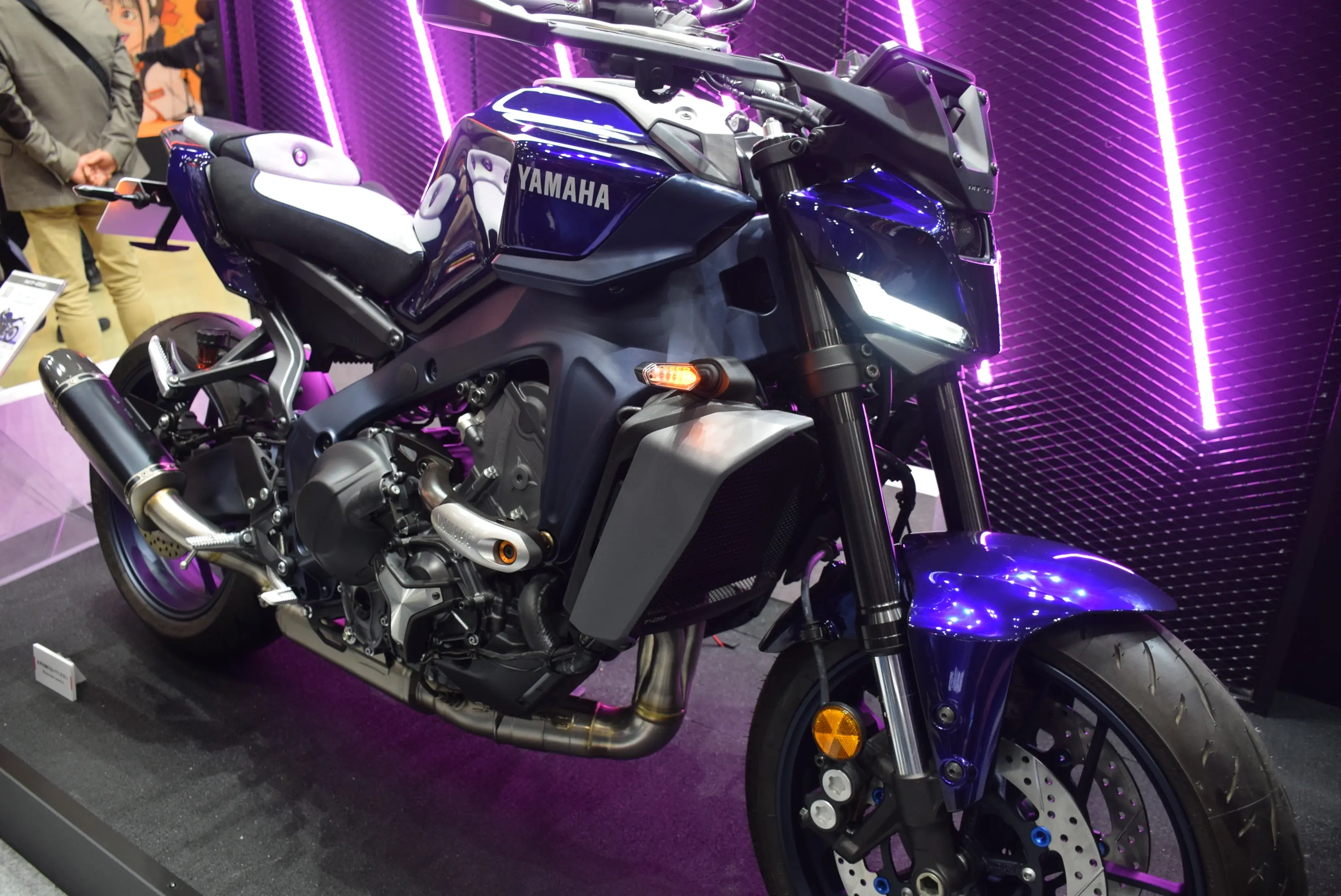 東京モーターサイクルショー ヤマハブースで新塗色表現 材料出展にＢＡＮ‐ＺＩ