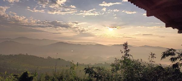 কেওক্রাডং, বগালেক ও নীলাচল ভ্রমণে বৃত্ত