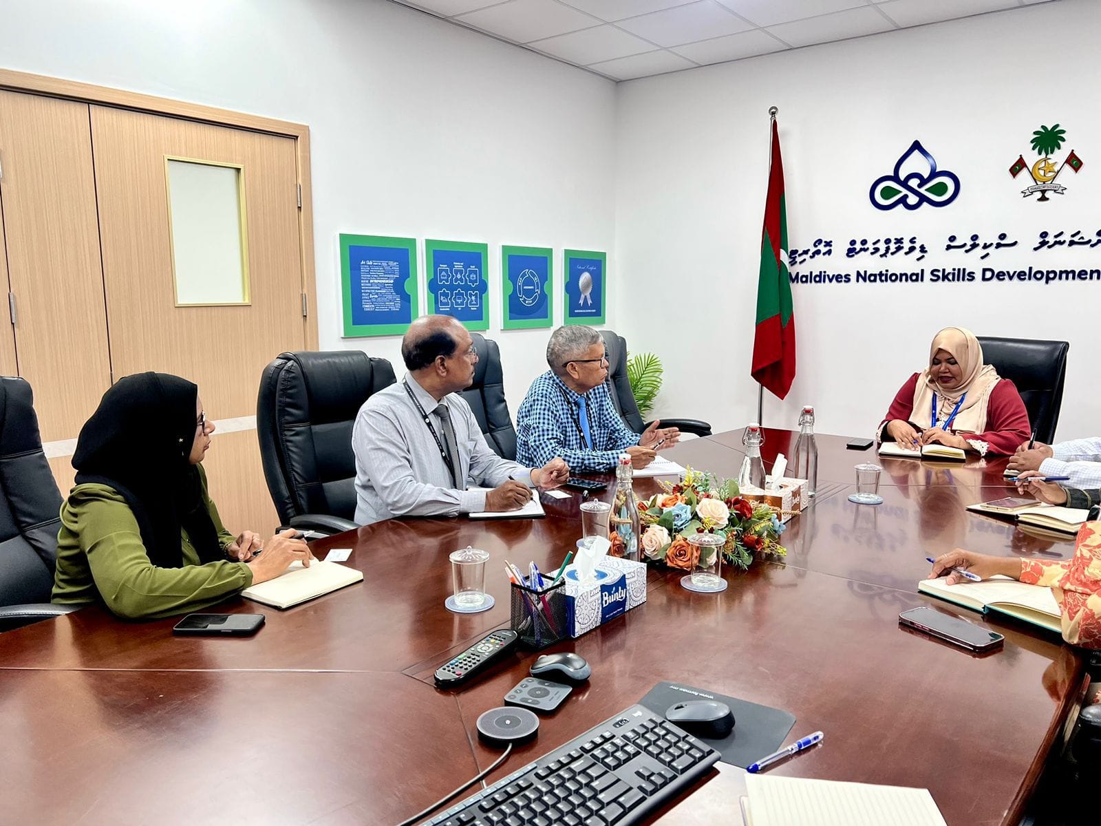 SMT of MNSDA met with the senior officials of the Ministry of Transport and Civil Aviation
