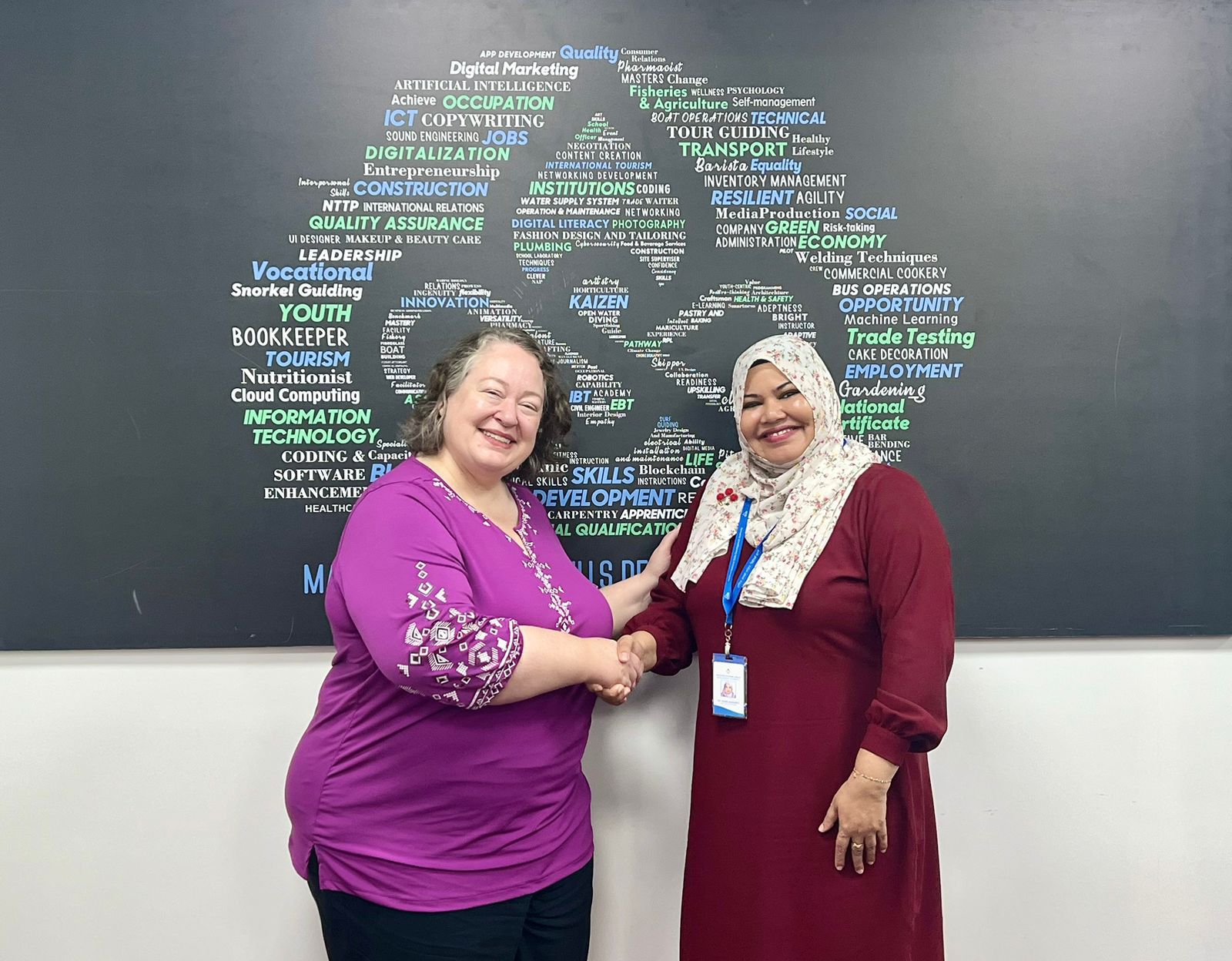 The new Public Affairs Officer of the U.S. Embassy, Male, Ms Cheryl Neely, and the Public Affairs Specialist, Aminath Shizleen, met with the CEO of MNSDA