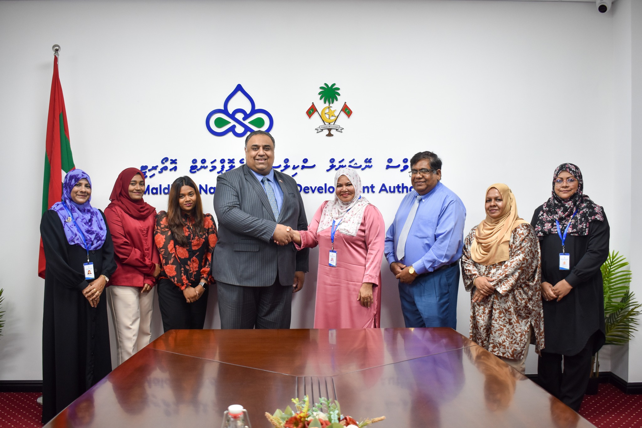 The SMT of MNSDA met with the British Deputy High Commissioner to the Maldives, H.E. Mohammed Toafiq Wahab to discuss about opportunities to collaborate for skills development in the Maldives.