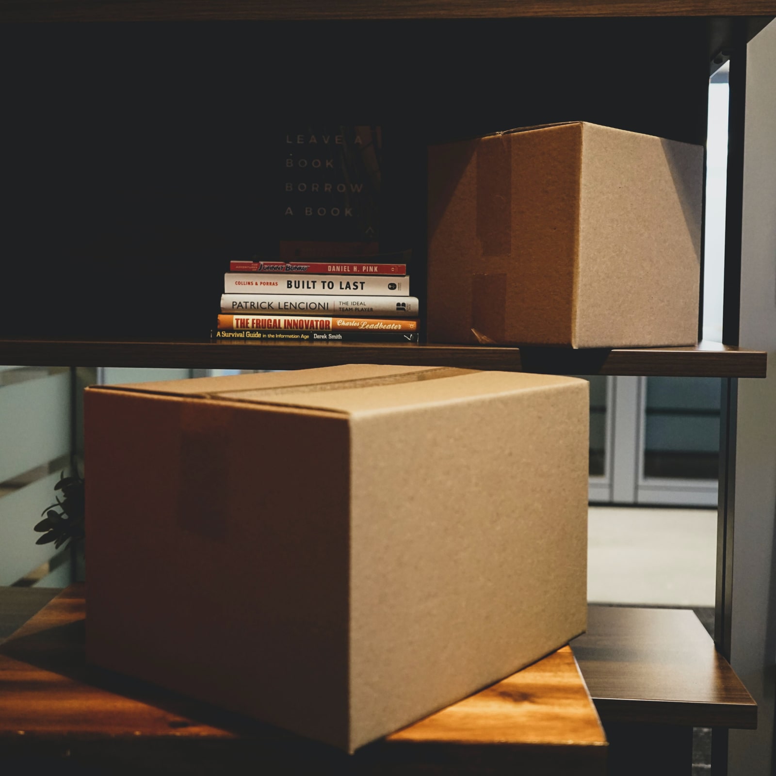 Starting a Drop Shipping Business: A Comprehensive Guide