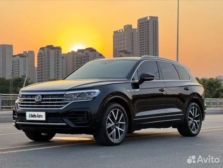 Главное изображение Volkswagen Touareg R-Line cmebfjqpuysel07zx01tsmugs