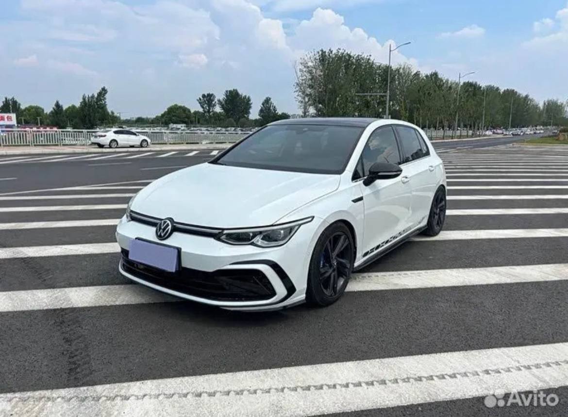 Главное изображение Volkswagen Golf 1.4 AT cmebh0kcnz23a07zxr2ep7n5t