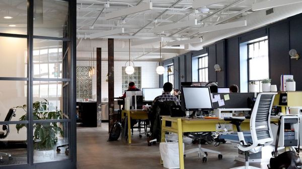 Large Flexible Offices in UK - Perfect for Teams of 25 - 100 People