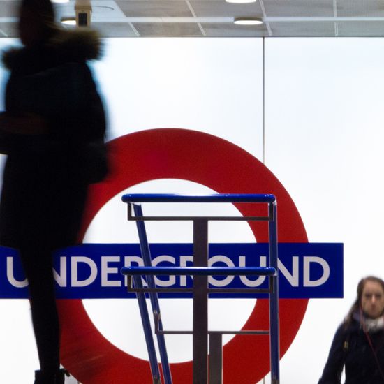 The Cost to Rent Office Space Near London's Elizabeth Line