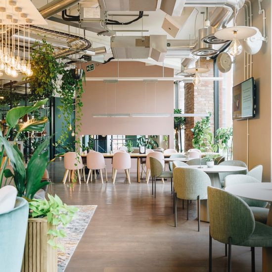 250 to 500 sqft Offices in South London (5-10 Desks)
