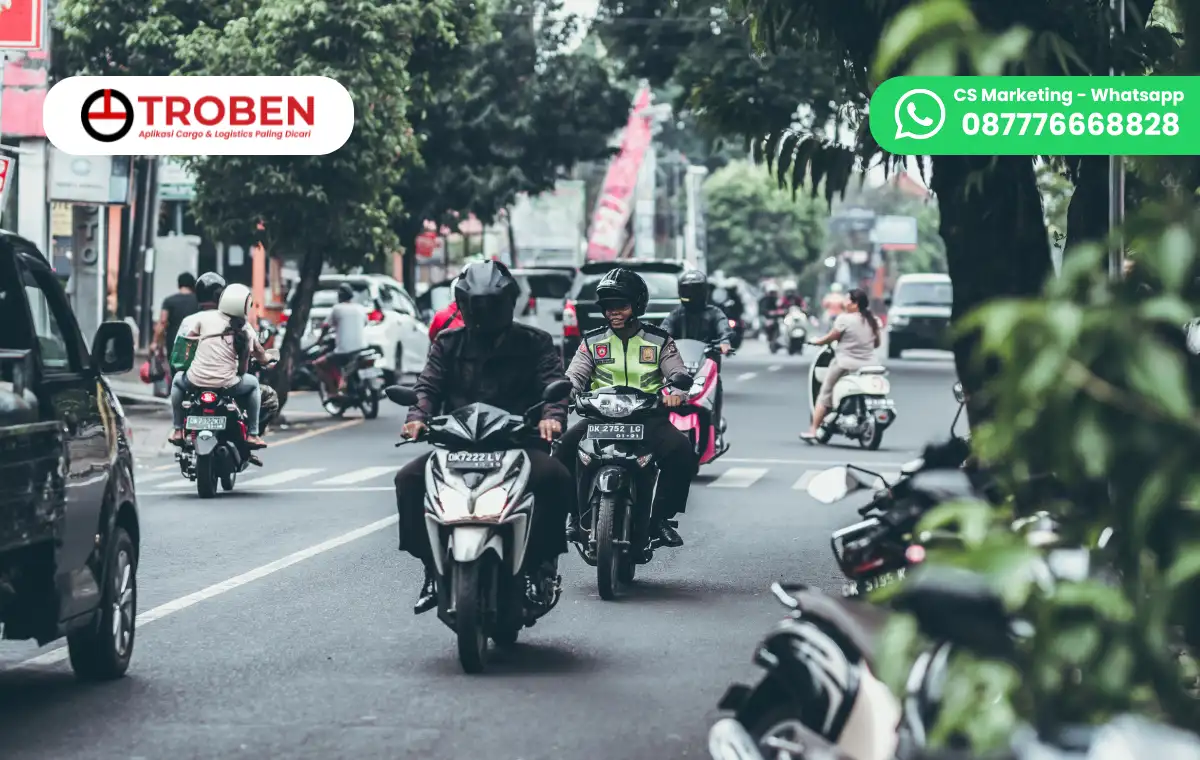 Praktis dan Untung! Datang ke Dealer Motor Listrik Polytron, Pengirimannya dengan Troben!