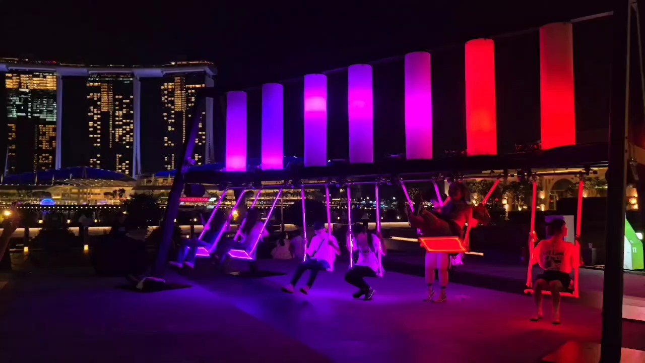 Fountain of Happiness at Light Singapore 2024