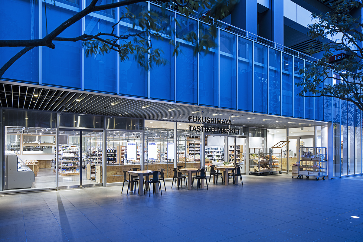 Fukushimaya, a japanese supermarket located in Roppongi near roppongi-itchome station