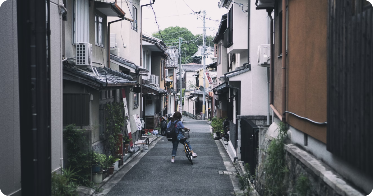 How people live in Suburbs